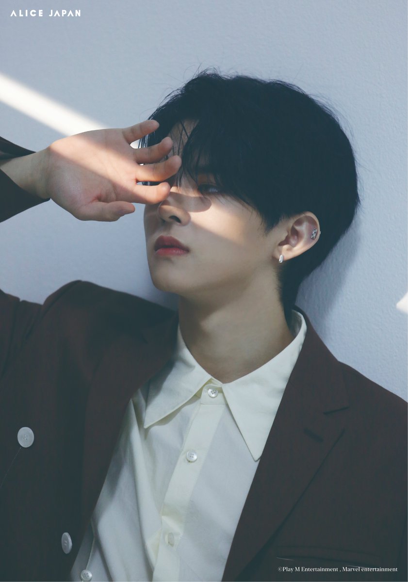 VICTON_Japan's tweet photo. 日本公式サイトと日本公式ファンクラブ[ALICE JAPAN]
同時オープン！！

https://t.co/OWQwobwV9j

アリスの皆さんぜひチェックしてください💙💛

#VICTON #빅톤 #ビクトン
#ハンセ #한세
#ビョンチャン #병찬
#スビン #수빈 https://t.co/U6sF6DZ06B