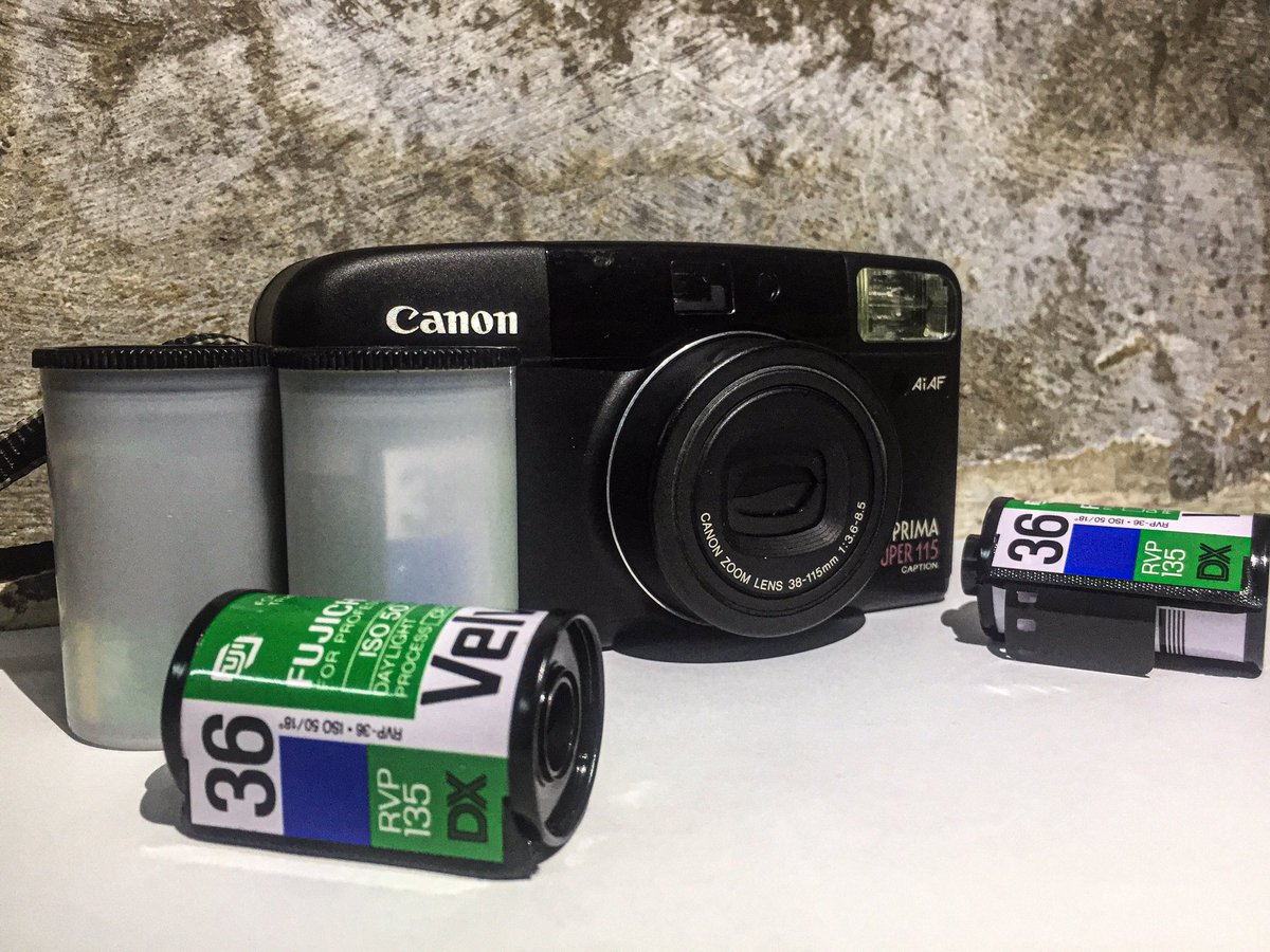 sayaikan_'s tweet photo. Canon prima super 115 analog 
Lokasi = mrt jakarta 
Have a nice day 

#cameraanalog #hunting https://t.co/mO2RmknxTw
