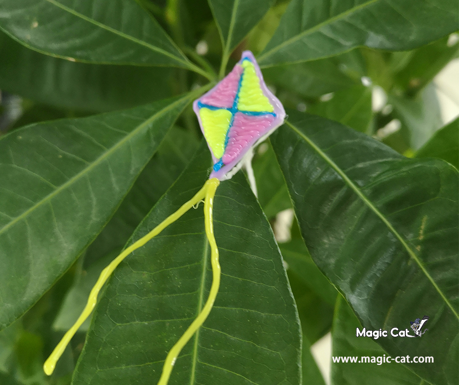 Let's go to fly a kite together! #3dpen #3dpencreation #magiccat3dpen #3dprinting #havefun #flykite #homediy #kidsgiftsideas