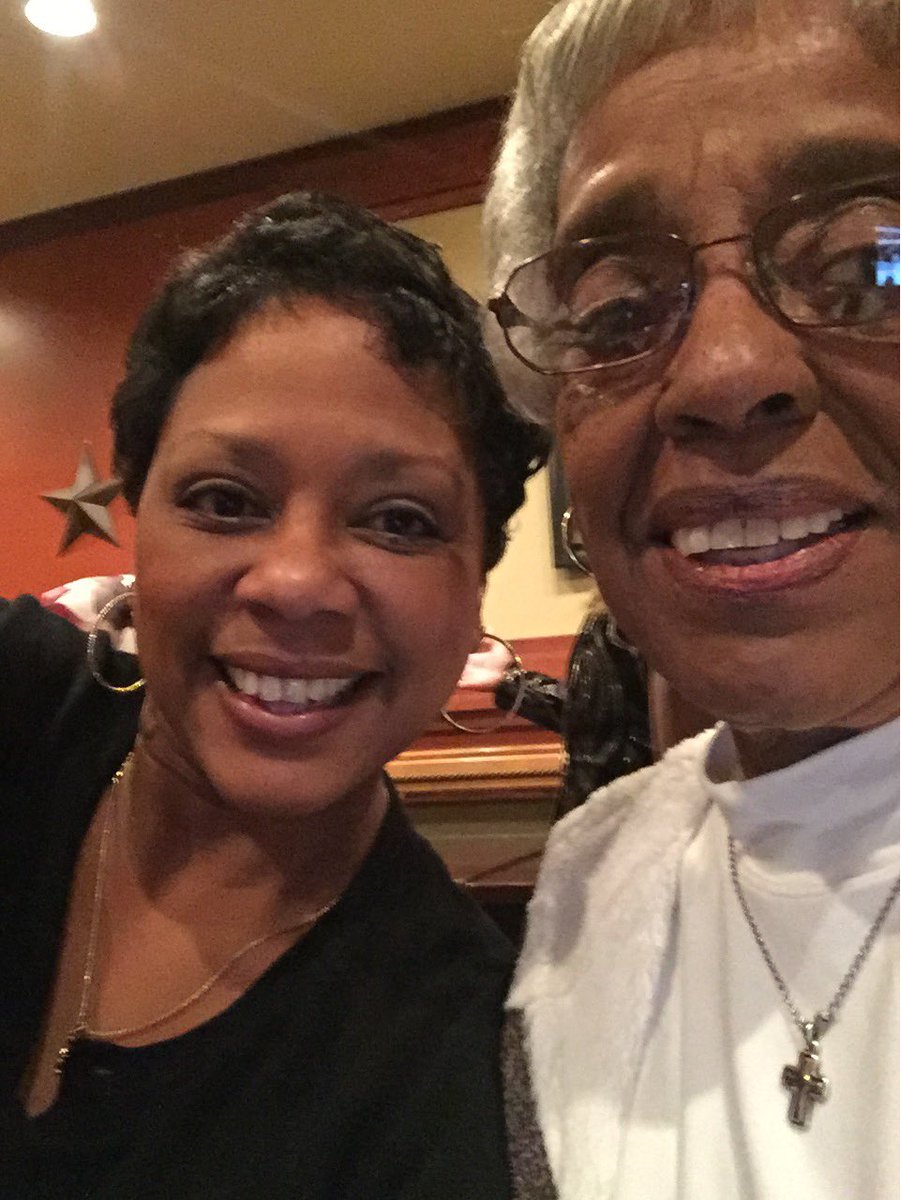 jlm5667's tweet photo. #StayAtHomeFor This is who I’m staying home for and with! I love you mommy! ❤️😘 https://t.co/EPhEAyHOtB