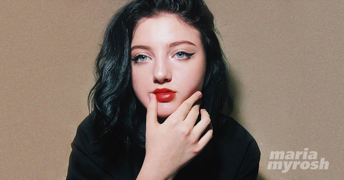 MariaMyrosh's tweet photo. red and black mood... https://t.co/iObGVBstUa