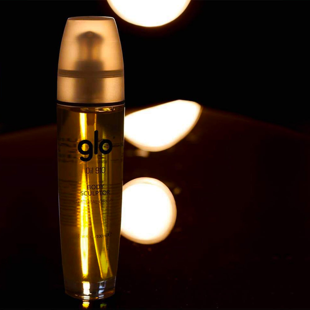 Glo910Intl's tweet photo. ✨ Glo Oil910 stimulates the senses, bringing you a feeling of harmony, serenity, and vitality.
.
.
BENEFITS👉 https://t.co/fsN5ZflSiS
#Glosecrets #Glo910 #aromatherapy #Oil910 #massage #beauty #women #skincare #bodycare #transformation https://t.co/urhidZaFNK