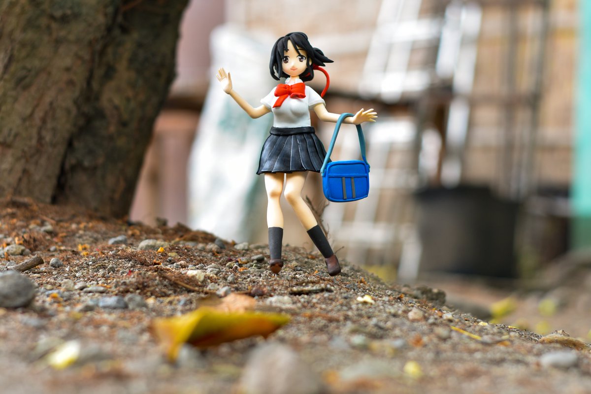 Ariigatoh's tweet photo. Handcrafted Miyamizu Mitsuha🥰🥰
Materials: Air Dry Clay and acrylic paints

#yourname #KimiNoNawa #mitsuha #artistsontwitter https://t.co/ntHSkXQYCk