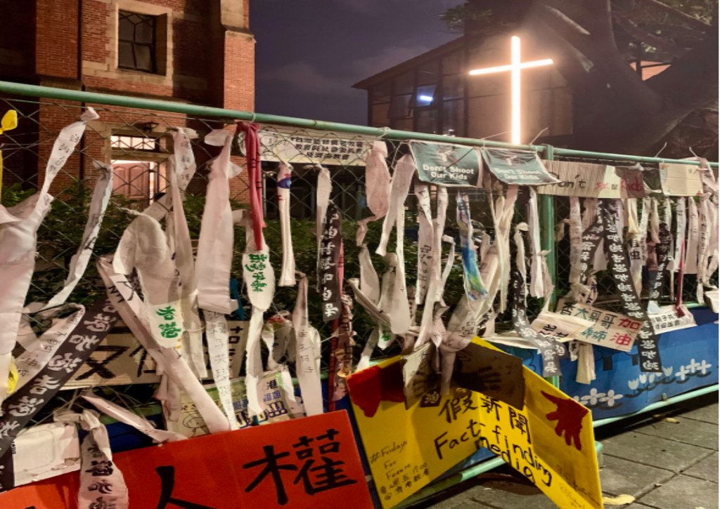 TUContemporary's tweet photo. Strengthening Cross-Strait Solidarity: Perspectives on Hong Kong Asylum Seekers in Taiwan https://t.co/f0vn2WsrBd https://t.co/AaYaDS6Gg7