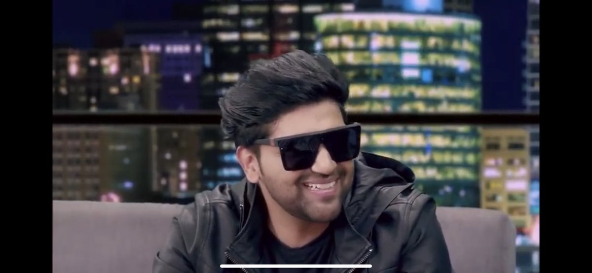 sidkannan's tweet photo. .@GuruOfficial opens up about his relationship with @BeingSalmanKhan! Why didn’t music directors want to work with Guru?
Catch my show #ProMusicCountdown Sunday’s 6pm on #ZeeTV!
Full video on my @YouTubeIndia: https://t.co/OYzed8DqCu
#SidK #PMC #SalmanKhan #TVShow https://t.co/s8DdQjWMzR