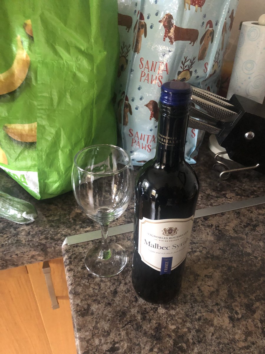 PhilMews's tweet image. Hubby back off night shift with a big shop. I removed the priority items from the bag and then he reminded me it was 945 in the morning 🙄 #LockdownRoutine