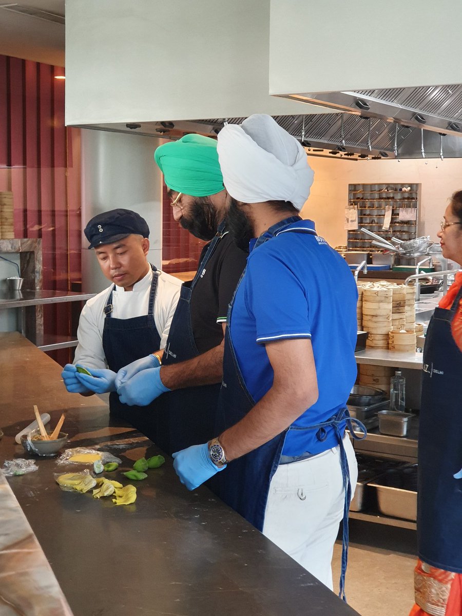 harveenj's tweet photo. @_PVRCinemas We are cooking restaurant like meals, together utilising our large kitchen to its extent.
#PlayWithPVR #WinExcitingSurprises
#ContestAlert
@Joharsofficial @auk_sanejourno @singharnika https://t.co/mVPNZHPimv