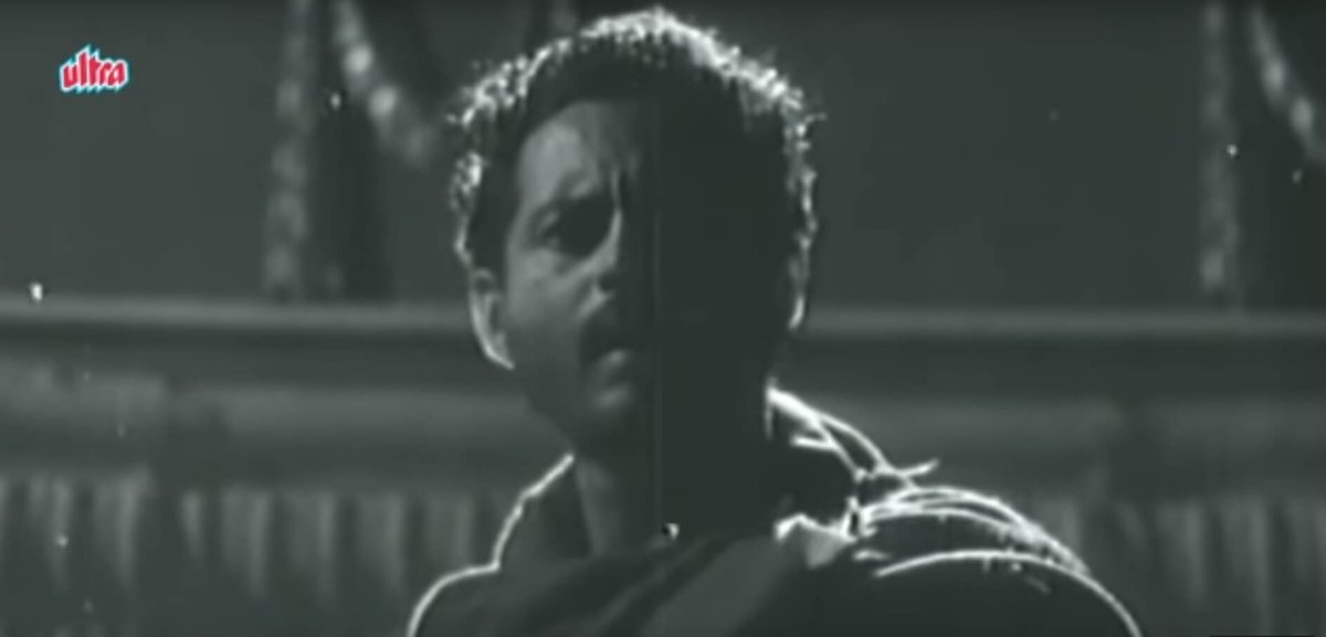  #Maniratnam unfailingly acknowledges and pays his humble hallelujah to films and directors that have inspired him. He wanted the song 'Nan Padum Mouna Ragam' from 'Idhaya Koil' to sound like and be shot in the style of 'Ye Mahalon' in 'Pyaasa'.The music was great but little else.