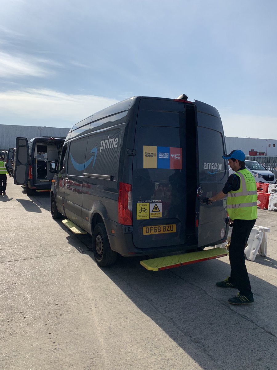 Myself and my team <a href="/LRA/">lra</a> Logistics Ltd know that Easter weekend is upon us. We are trying our best to remind everyone to #stayathome #protectthenhs and #savelives Be responsable! #amazon #oneteamonedream #doyourpart