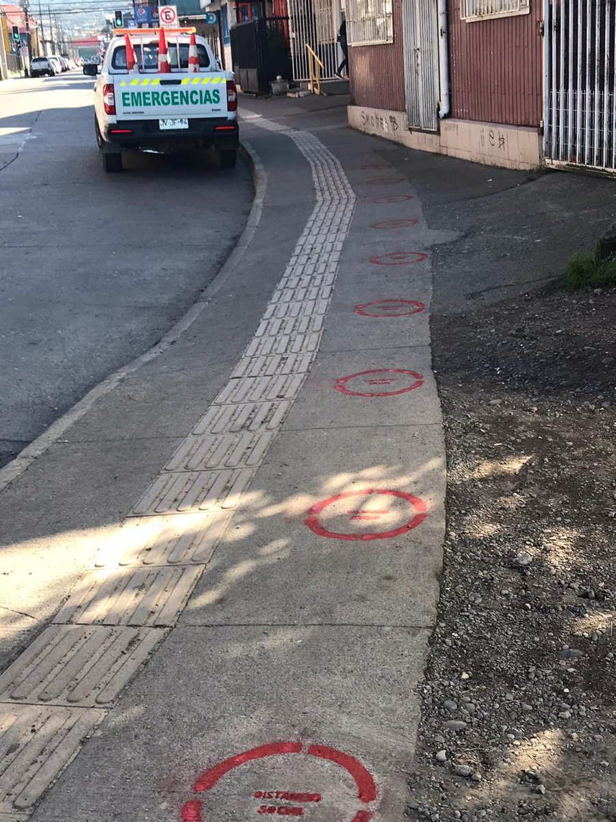 Alcalde de <a href="/CastroMunicipio/">CastroMunicipio</a> Juan Eduardo Vera pide que año escolar se postergue hasta que las condiciones sanitarias mejoren realmente. Asimismo rescató y valoró el altruismo de los funcionarios municipales que realizan funciones en plena cuarentena. 
castromunicipio.cl/?p=9082