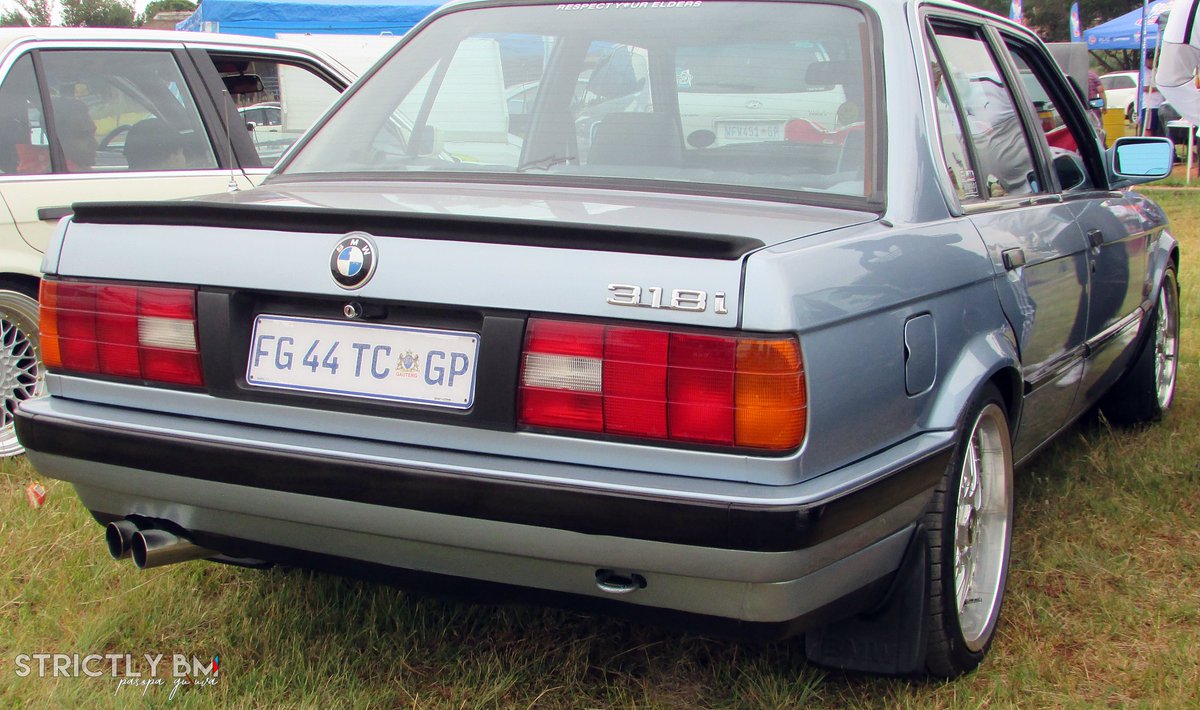 StrictlybmP's tweet photo. So Fresh 💯💯💯
🚘 @shameelmoolla
🏁@sa_boxisbest

#bmw #bmwclassic #e30 #318i #m40 #mex #e30sedan #bmwe30 #workwheels #rezax #southafrica  #strictlybm_pasopaguluva https://t.co/izKNK7SgQc