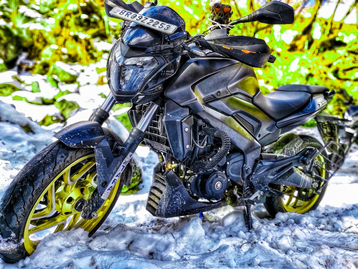 Sujeetsharmakr's tweet photo. So many of my smiles are because of you.💐 youtube channel -begusarairider

#dominar400 #xbhpdominargreatasianodyssey #zanainternational #bajaj #bajajdominar #bajajindia #xbhp  #grandpitstop #probiker #rynox #rynoxgears #bihar #motul #brambobreaks https://t.co/3F399BQHtJ
