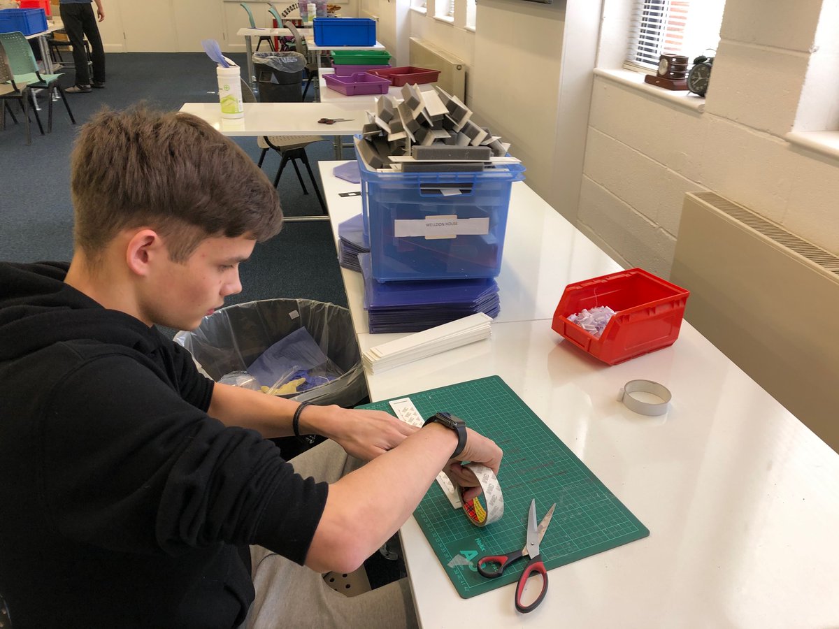 TonbridgeUK's tweet photo. '#Tonbridge School staff, parents and boys are working with local businesses to supply protective #masks to key workers in the NHS' ... @attaineducation covers the vital mask-making efforts led by our DT Dept. https://t.co/GsqqxGhaEK #makemoremasks #nhs https://t.co/cbZcnOCYKa https://t.co/g9CEkJ0fo8