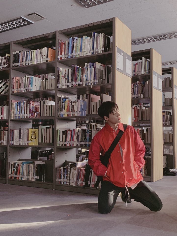 onyourjane's tweet photo. ไปห้องสมุดที่มอมาตลอด4ปี ไม่เห็นเคยเจอแบบนี้ https://t.co/9K2BPhHEpE