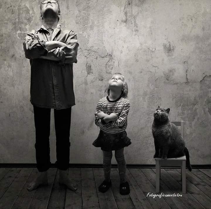 Masha Efrosininaning yalangoch kokrak surati