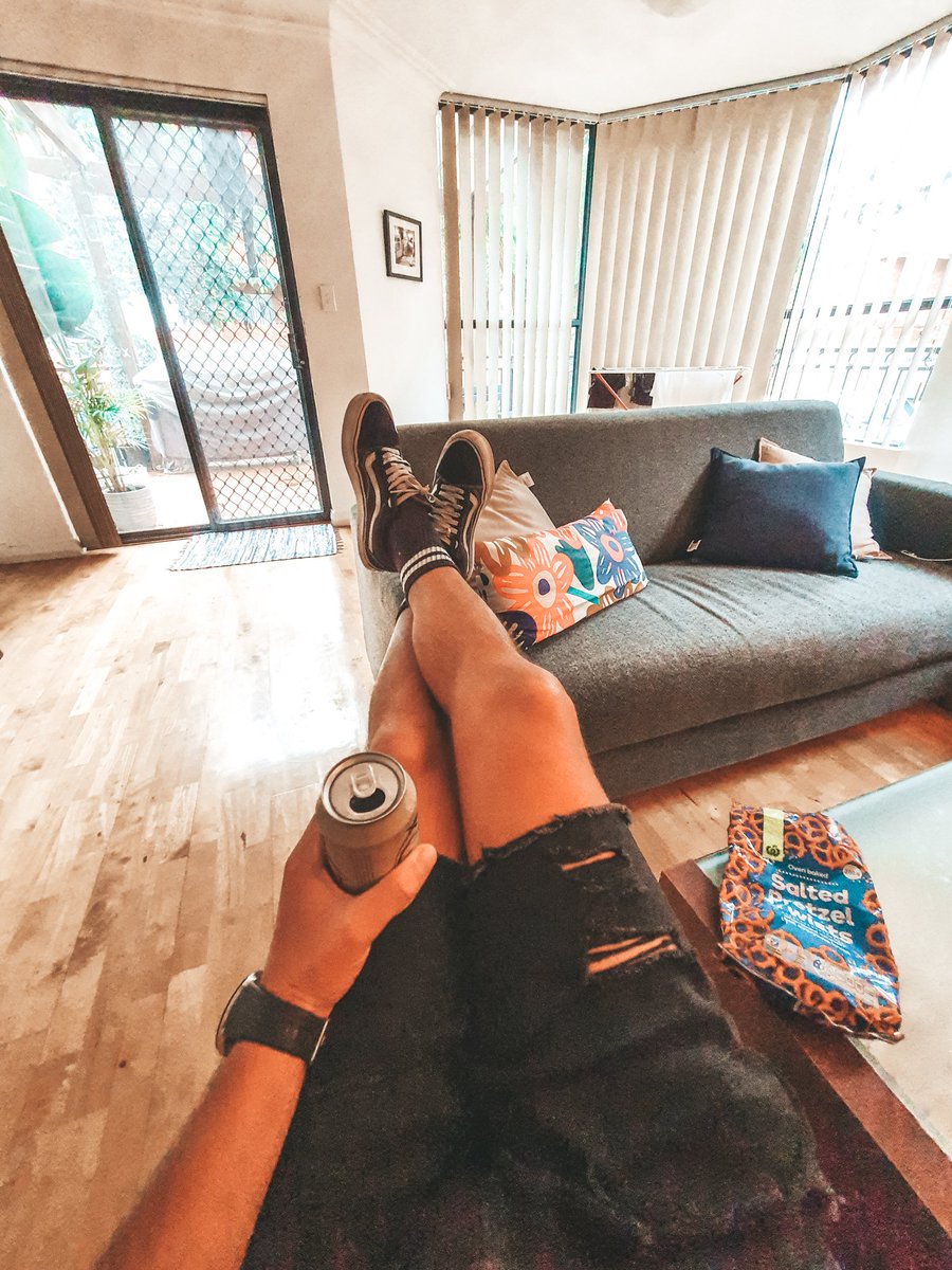 DANandMOORE's tweet photo. 🍻🇦🇺 #stayathome 

#onthecans #australia #coronavirus https://t.co/h2tl6eJ0p4