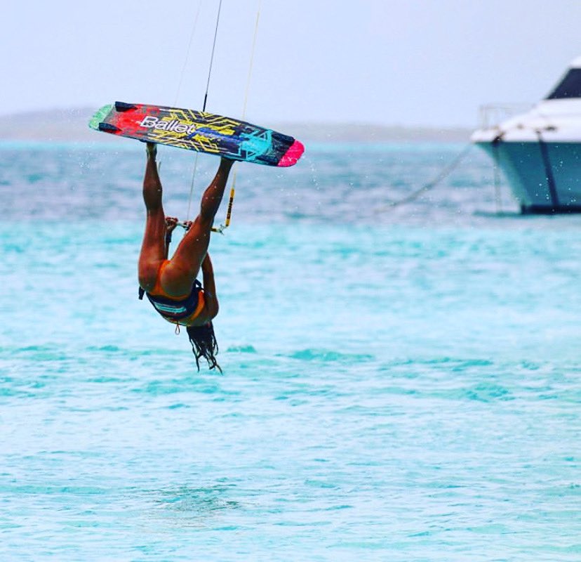 Good morning #kiters! Perfect style!
#kitecamp.it 
#kite #kitesurf #kitesurfing #kiteboarding #kiteboard #kiteboarders #kiteboarder #kitesurfer #kiters #kiter #instakite #kitespot #kitecamp #kitetrip #trip #travel #waves #watersports #travelbloggers #sea