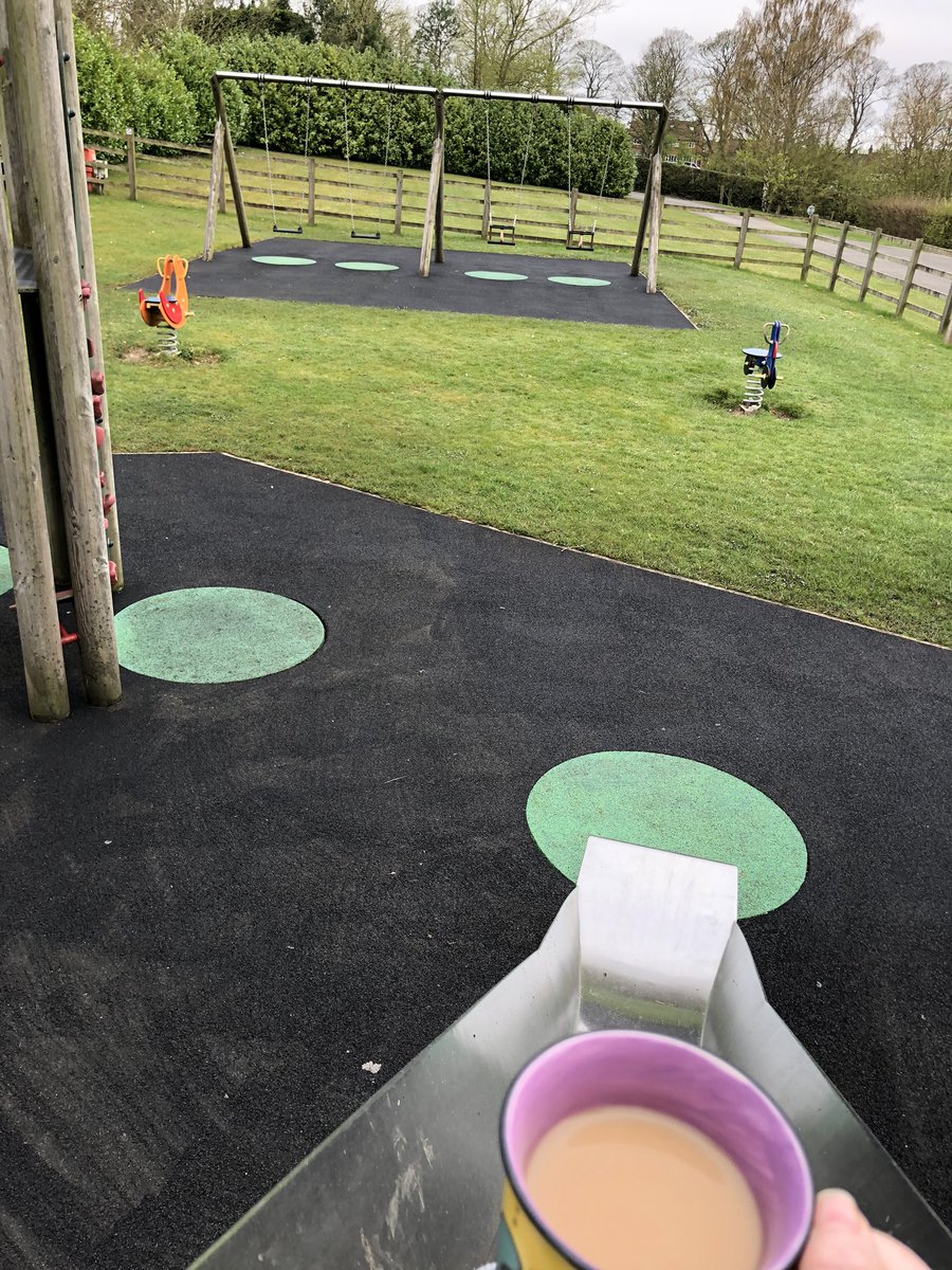 RobinHoodPark's tweet photo. If anyone could see me now - perched on the top of the slide, in my dressing gown with my cup of tea 🤣🤣🤣🤣 Still a great #viewwithabrew https://t.co/ySeq6c2Q93