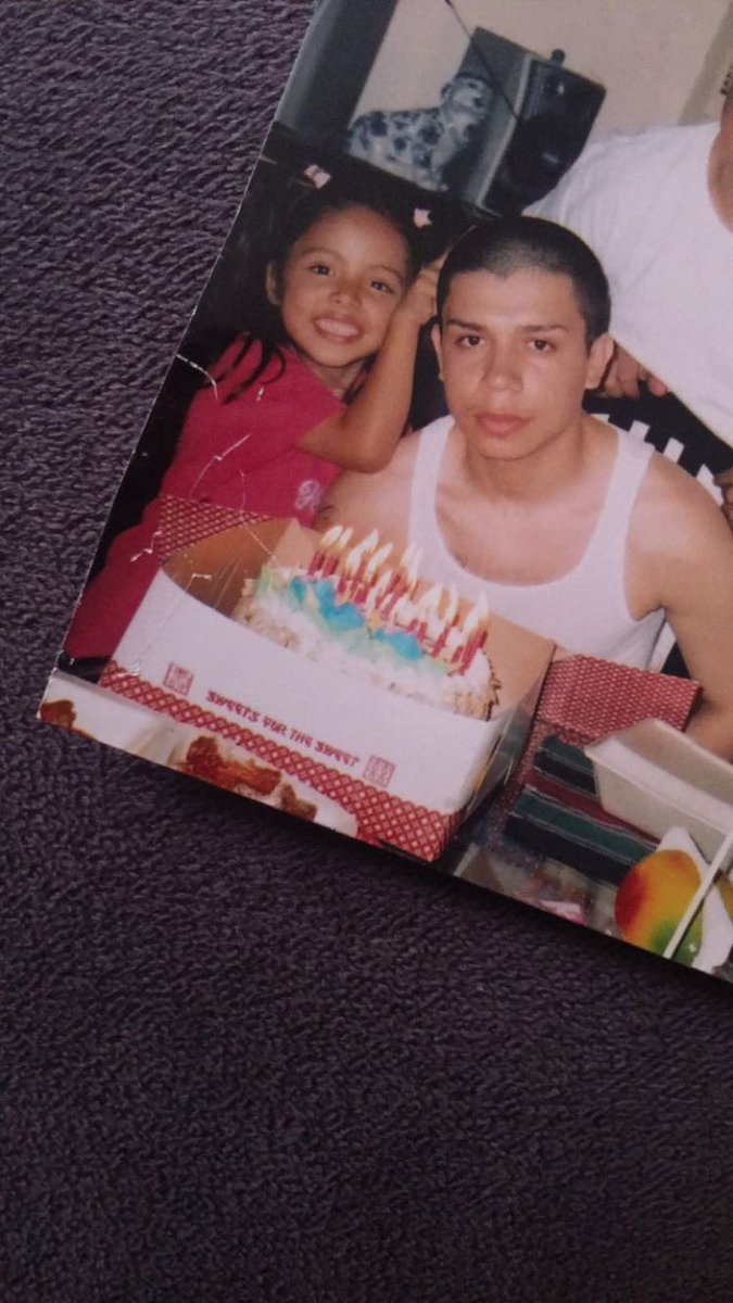 bevvv___'s tweet photo. missing you a little extra .. https://t.co/ACC0Y3BnAx