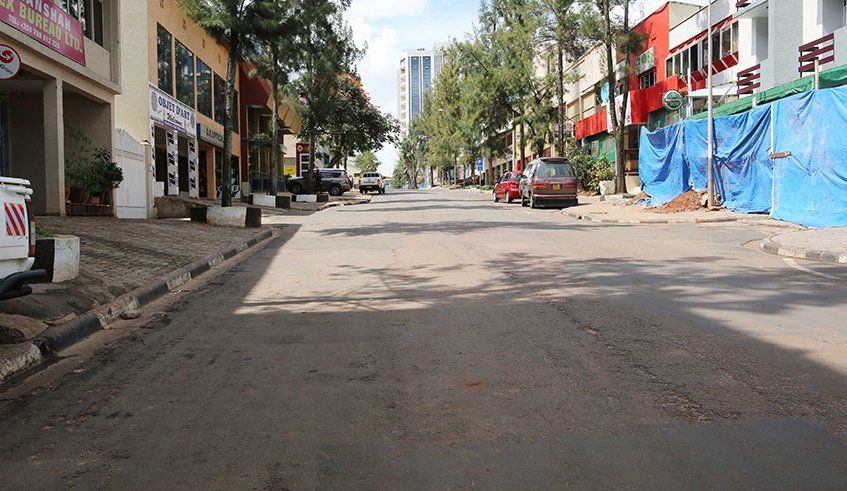 NewTimesRwanda's tweet photo. COVID-19: Regardless of its economic and mental health impacts, the #coronavirus lockdown has induced a 20% air pollution decrease in #Kigali.

READ: https://t.co/FqOsQtRKeQ https://t.co/HQK75YTifi