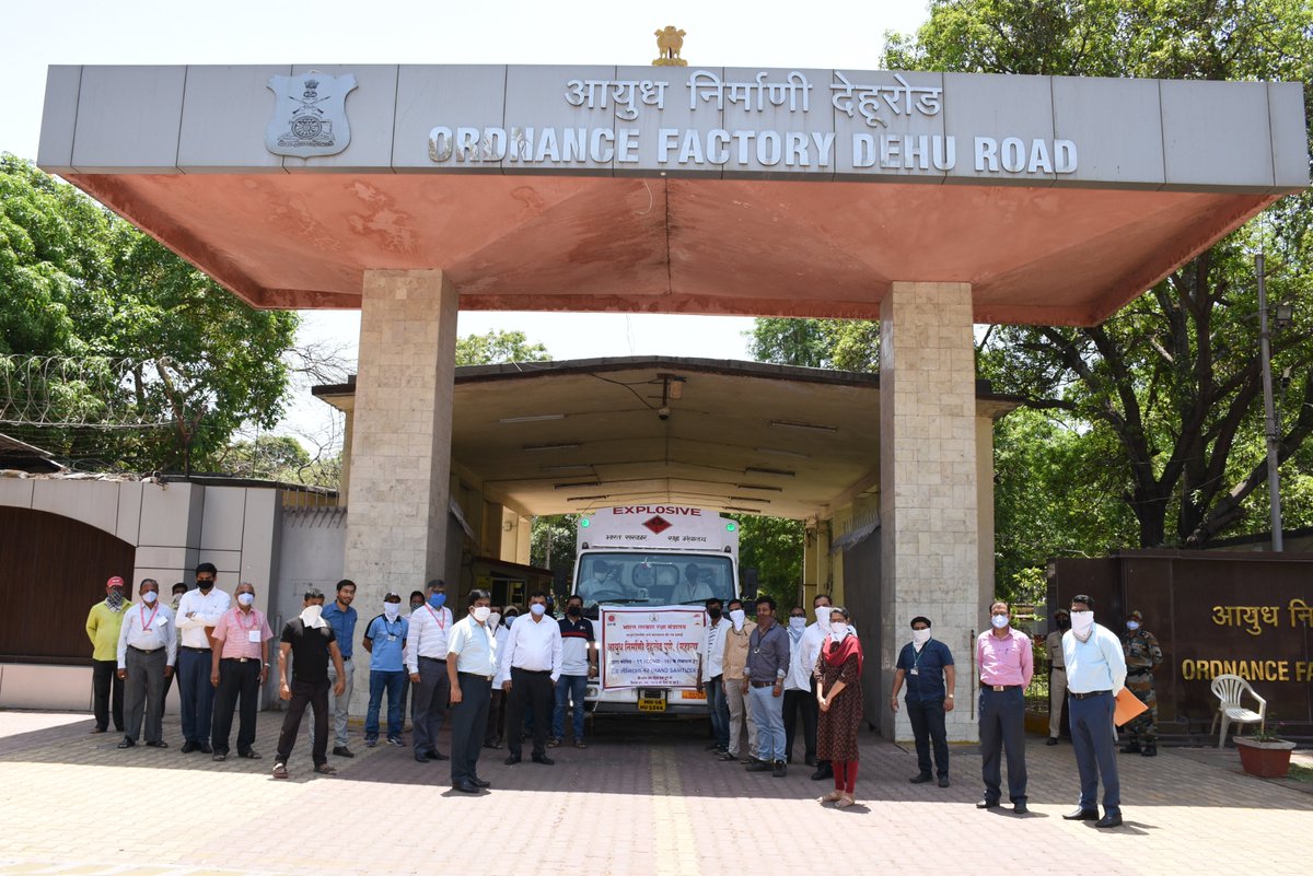 PROOFDR2's tweet photo. Manufacture and Issue of Hand Sanitizers by Ordnance Factory Dehuroad. The first consignment was issued to DRM PUNE Central Railway https://t.co/GYItxnXSur