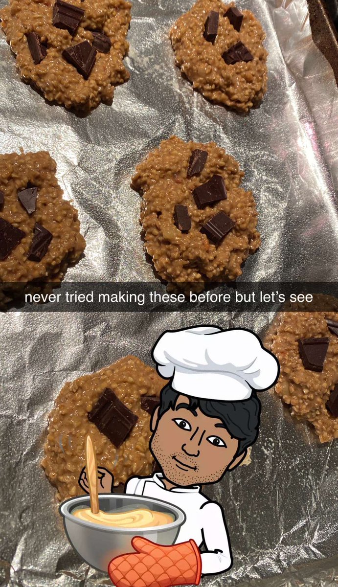 making vegan cookies at midnight... that’s how my nights going. bye