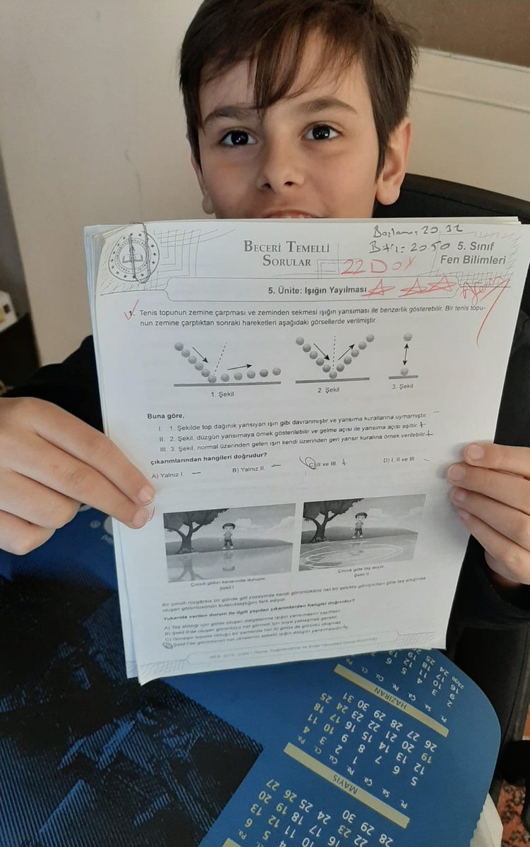 Atakent Doğa Koleji 5B sınıfında Aras Balta adlı öğrencim MEB in Beceri Temelli Soruları Işığın Yayılması ünitesinde 20 de 20 Fen yaparak beni çok mutlu etti.Bana da resmini gönderdiği için çok mutlu oldum.<a href="/ErknAltun/">Erkan Altun</a> <a href="/ihvan72/">ihvan Çiftçi</a>