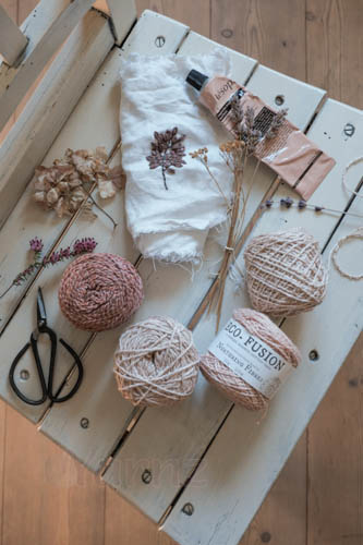 Yarnz_nl's tweet photo. This Sunday we launch the Dried Lavender Shawl to members of our Project Club π
Join us! Membership is free, no obligations, only creativity:
https://t.co/RoHRZER88y
#DriedLavenderShawl #shawlknitting #Springknits #Unpeusauvage #knitweardesign #ProjectClub #knitting #Yarnznl https://t.co/EakGU7xRkp