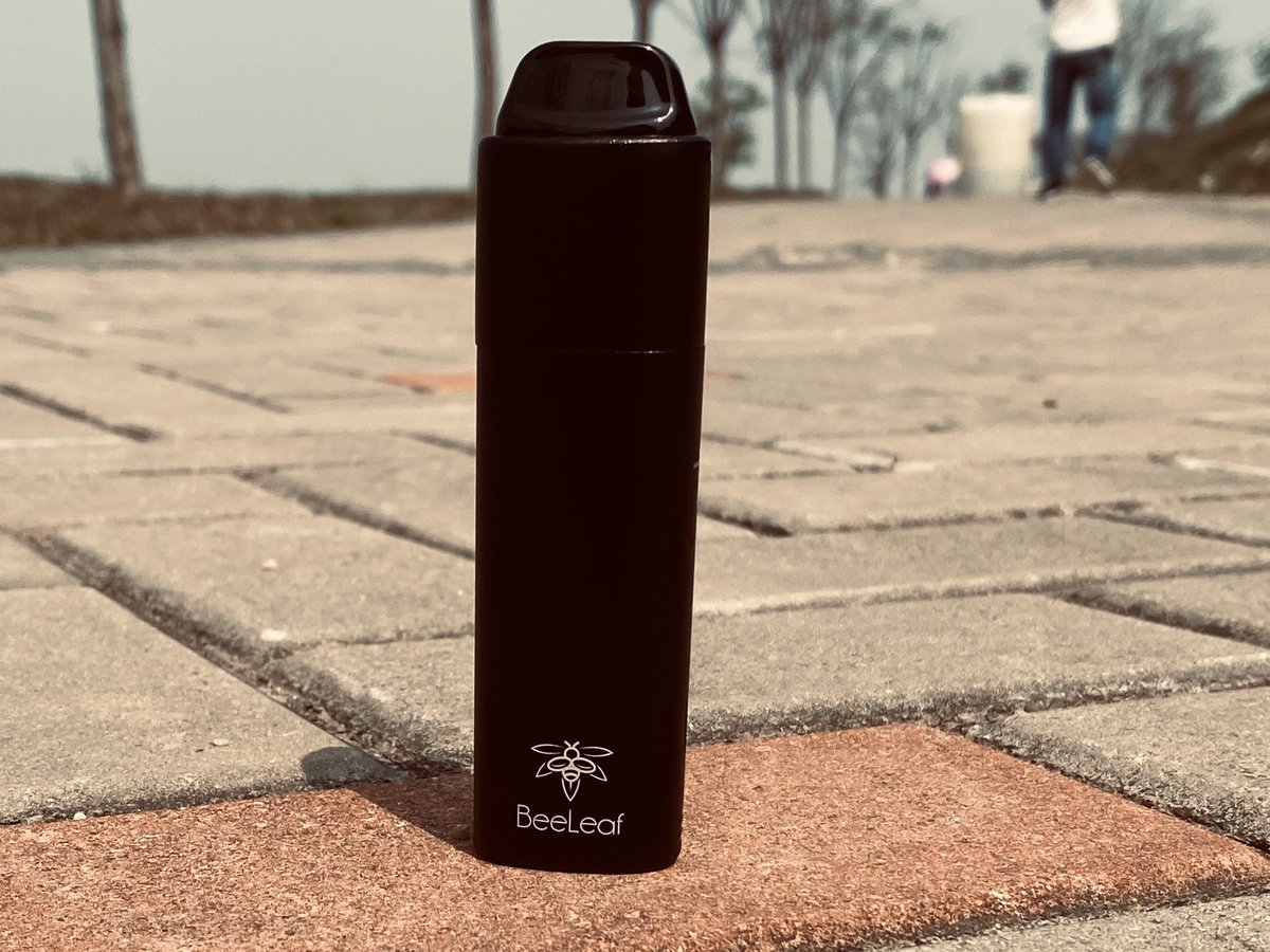 BBlureen's tweet photo. #BeeLeaf wax pro👉 Vaping does make us feel better🌈🌈
.
Welcome to visit:
https://t.co/eq3dWxrClg  #vapeporn  #vapegirl  #vapepicsofinstagram  #vaporizer  #vapeworld #vapefeed  #vapedaily #wax #waxvape #waxpens #Waxpro #BeeLeaf https://t.co/cew4cHAWzm