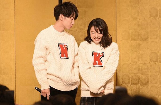 レモネード トロ あの絶妙にダサいセーターも可愛かったんで ペアルックのセーター マフラーで続編あるならそう言うシーンも期待 やっぱり恋つづにとってマフラーはキーだから てか マフラーverも試してないかな メイキングとかに入ってたら発狂