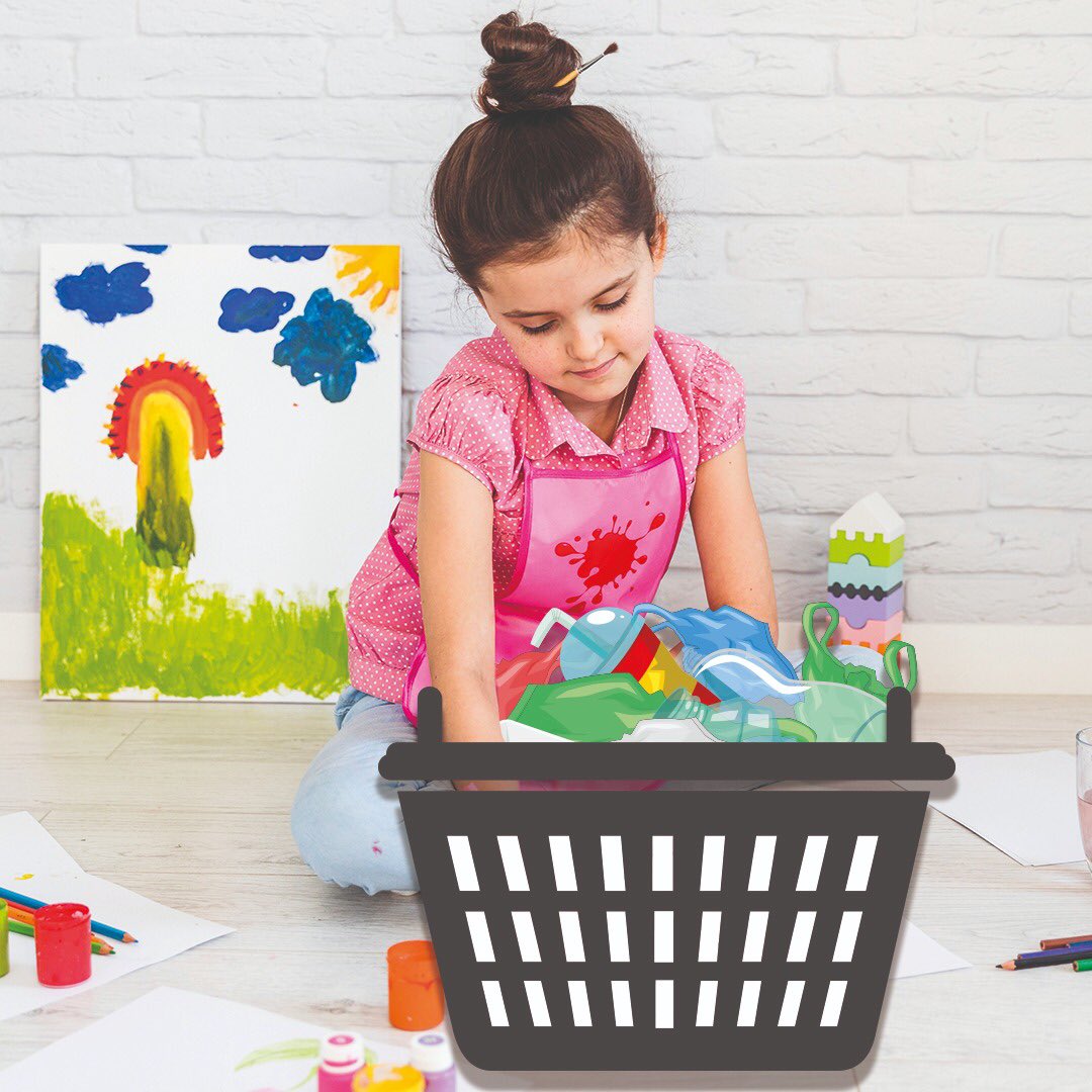Running out of craft activities? Last week we asked you to start saving all your kitchen recyclables  and we invited your kids to choose something daily to make an awesome artwork out of it. So what did they make this week? Post your pics below 🎨🧩