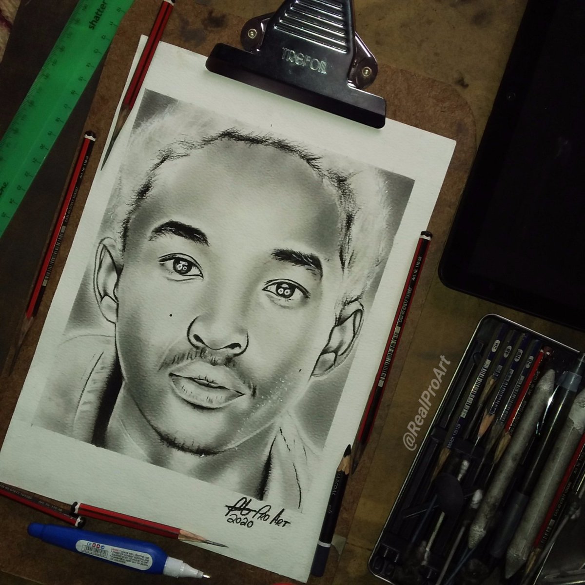 PRO ART 🦅 tweet media