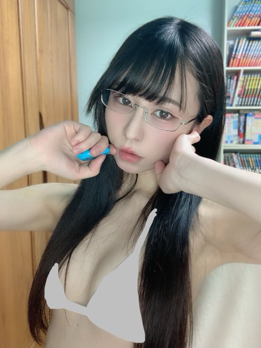 Twitterエロ垢の自撮りエロ画像31