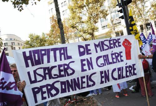 Voilà plus de 10 ans que je propose la décentralisation de l’hôpital. L’Allemagne nous démontre une fois encore qu’un dispositif de gestion locale est plus adapté. Les ARS doivent être placées sous tutelle des régions.#HopitalPublic