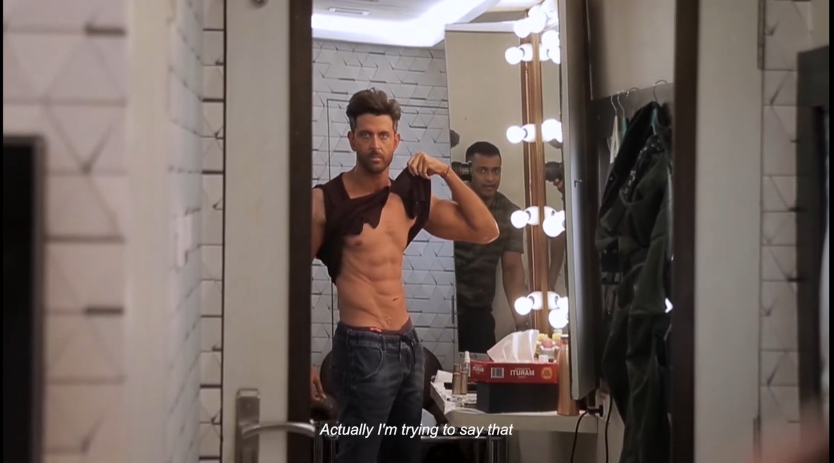 komalparmarkp2's tweet photo. Hrithik is the only actor who gets into the skin of every character😍. Amazing skills and an amazing man. #KeepGoing @iHrithik https://t.co/ZaZoUuDXr0 https://t.co/m5J4mqypfT