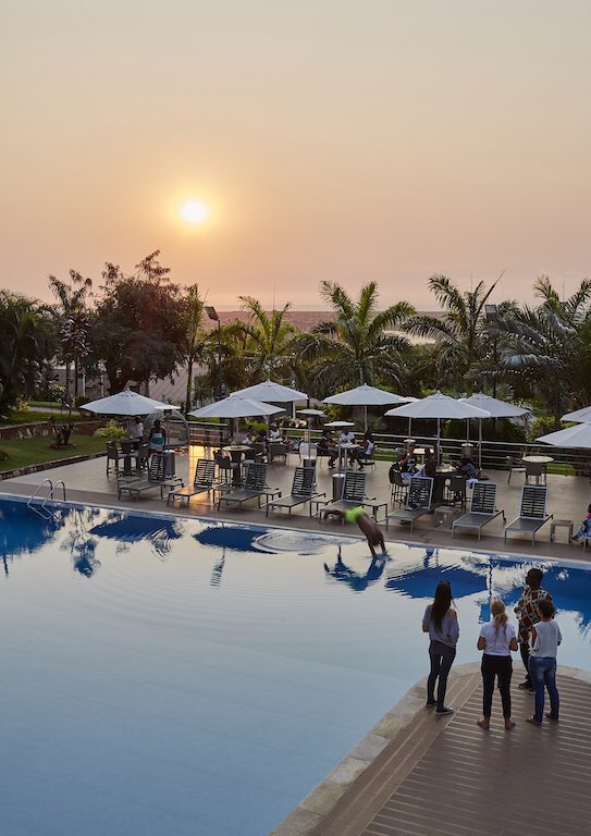 LuandaNightlife's tweet photo. Sonhar agora para viajar depois. Mantém actualizada a tua lista de destinos internos a visitar...
.
📸: Resort Colina das Estrelas Catumbela. Candidato a participar no próximo #AngolaHotelWeek. Foto por Vasco Célio. https://t.co/QbrlcSh2Hd