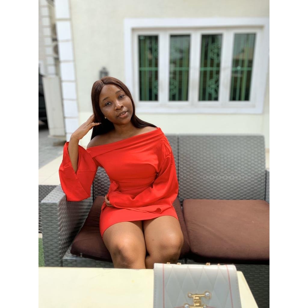 Eniola Firefly 💵🦋🌼👅 tweet media