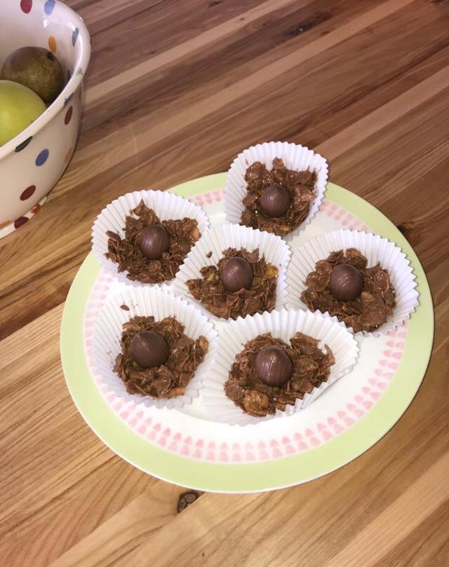 SJS41's tweet photo. Google classrooms in full flow 🙌
Look at these fantastic bakes from Year 8 and 9 students in their Home Economics lessons. 😍
These look amazing 😋 well done all 👏👏 https://t.co/EBenayZzta