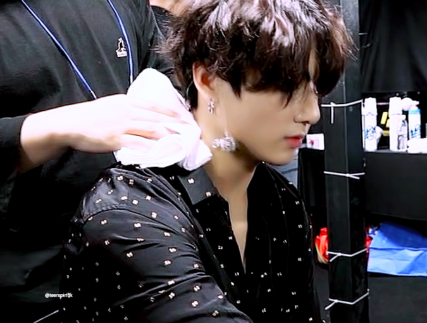 teenspiritjk's tweet photo. #정국 #JUNGKOOK @BTS_twt https://t.co/iXWRUHnnG2