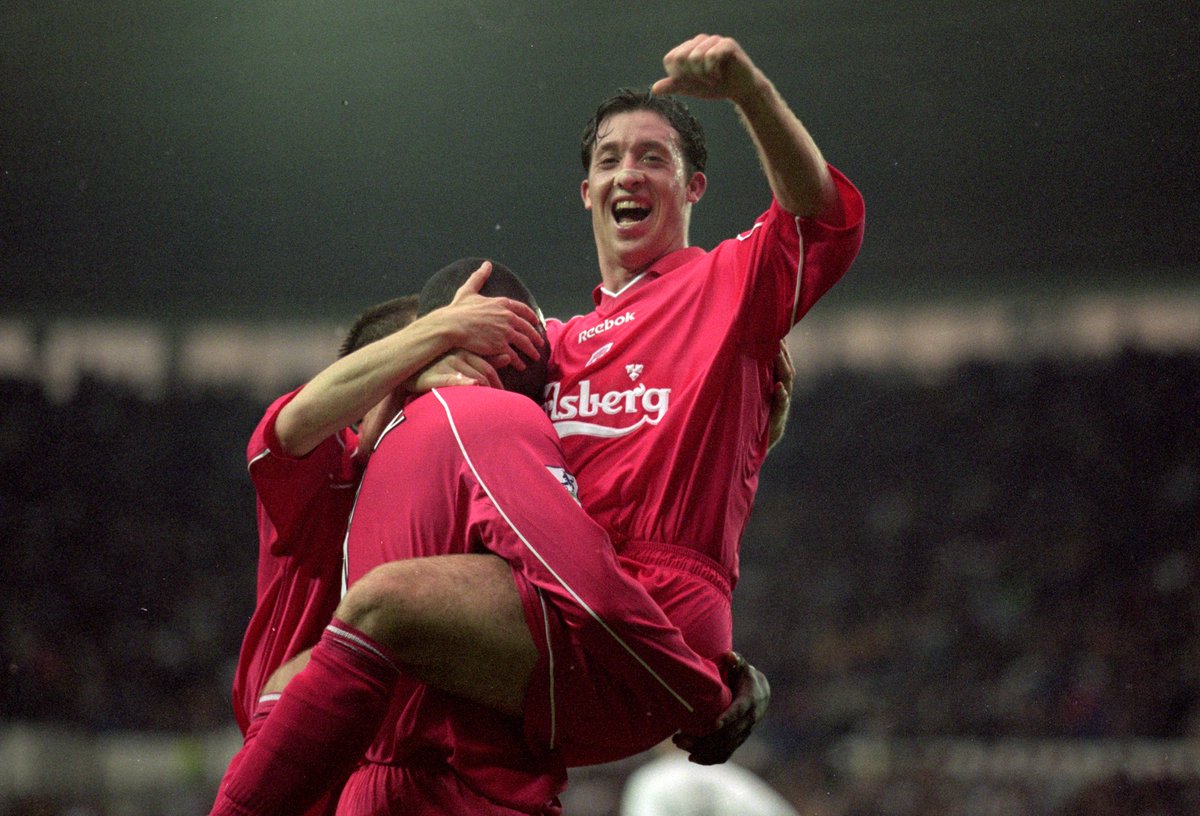 LFC's tweet photo. On his birthday, we take a look back at some 𝙎𝙐𝙋𝙀𝙍𝘽 @Robbie9Fowler goals 😍🔥

A thread; https://t.co/lvNEbXmZb8