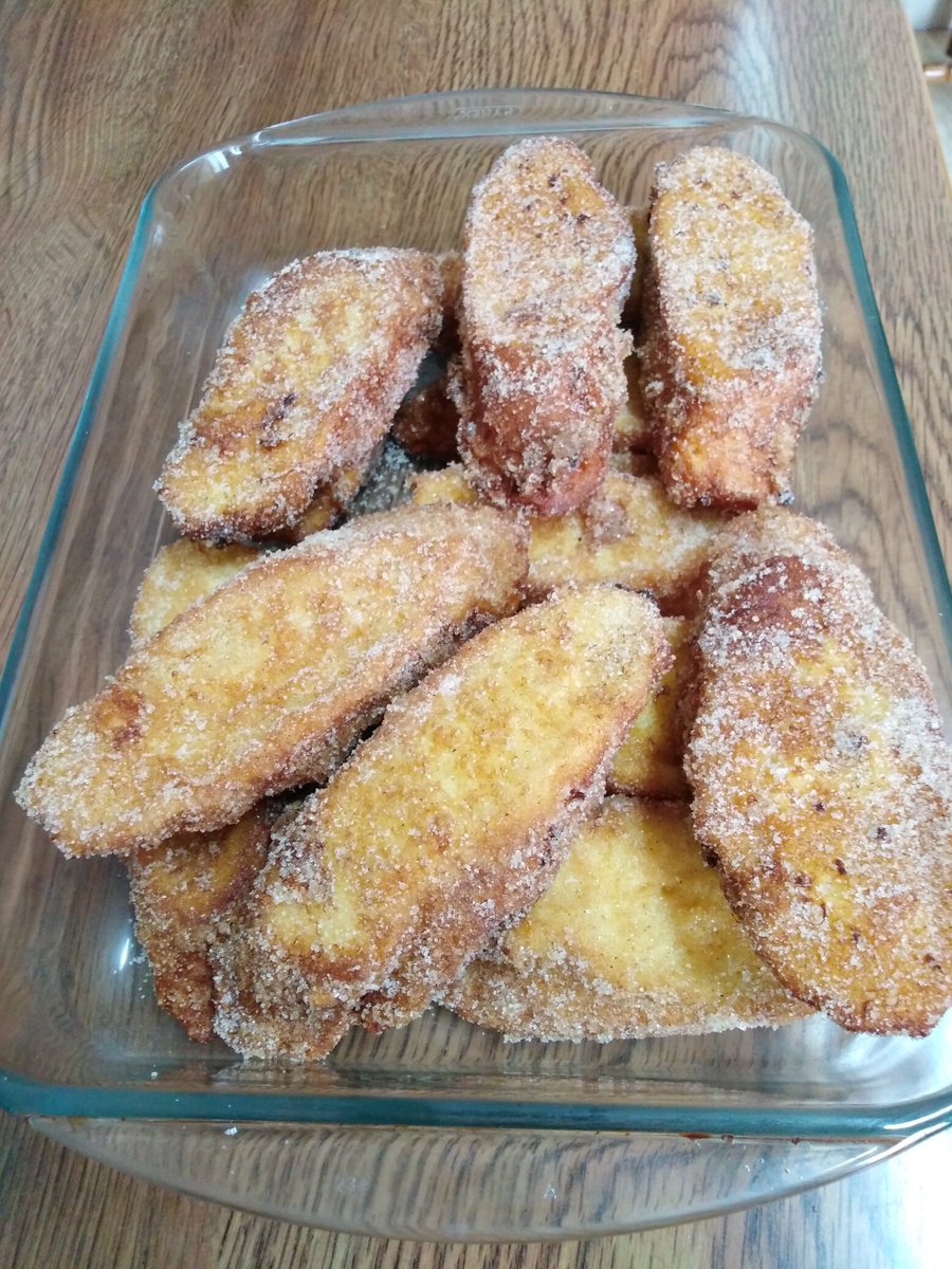 adlcamilo's tweet photo. Torrijas telemáticas por si a alguien le apetece https://t.co/FQgC0hSg30