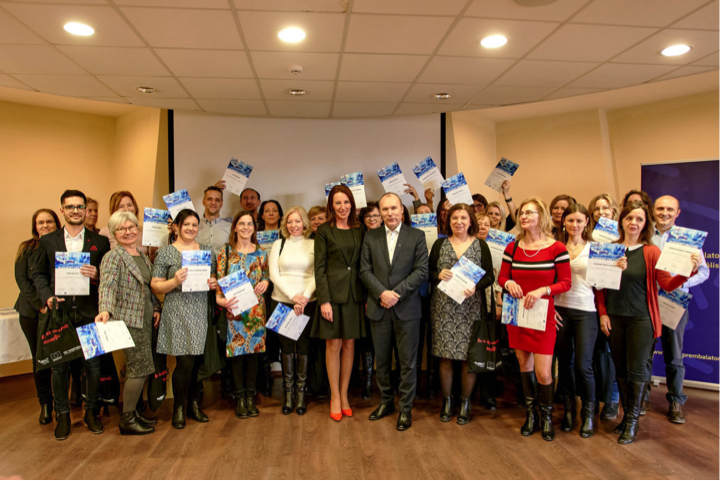 InnovatoR_eu's tweet photo. Event, Action and Process: the three key areas of #Veszprém  project with a special focus on cultural services, fot the city that will be European Capital of Culture in 2023 #ECoC 🇭🇺

Read our new article from website 
👉https://t.co/WscwClDjwQ https://t.co/8BiLCMZCyF