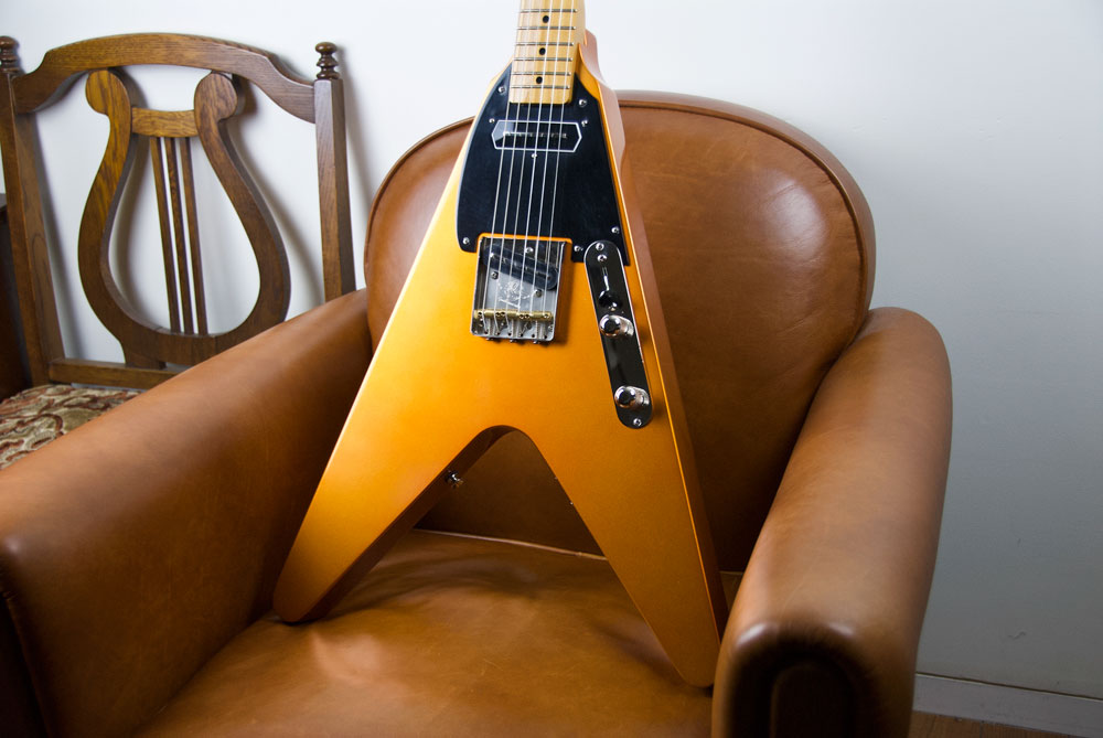 【希少】長岡亮介　限定販売品　カセット＆CD RS Guitarworks入荷情報！ 長岡亮介さんより発案されたTeeVee with