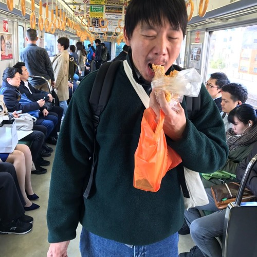 Takefumi Miyazaki Pa Twitter ゲストは３人 ２０時頃からはロンリーというバンドのボーカルで 今はrowanって名義でソロ活動をしてる岡崎隼人 From岡山 岡山にもずいぶんいけてないから 話を聞いてみるのが楽しみ T Co Kxh0tvqycs T Co