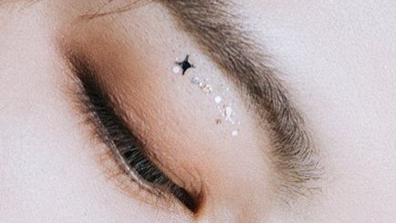 Got7's "Not by the Moon" make-up details as space phenomena — an out of this world thread