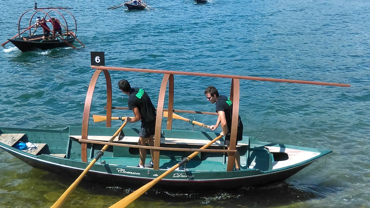 milanoarte's tweet image. But this rowing boat existed well before the novel, and was known with the simple name in local dialect " batèll " aka boat! After #Manzoni's novel, the name Lucia took over and now it has become the best known and used. continue 2) #lakeComo #visitComo #inLombardia