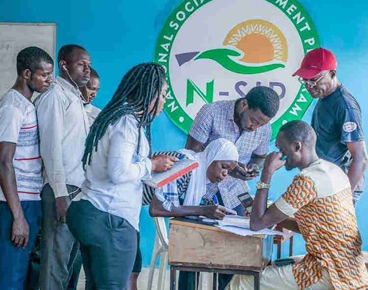 ridoradeola's tweet photo. #COVID -19: N-Power Sends 'Crucial' Message To Beneficiaries
The Job Creation and Empowerment Initiative of the Social Investment Programme of the Nigerian Government on...
Read more>https://t.co/vKmQLGipOC
#NPowerNg #npowerupdates MI and Vector Wike Oge Okoye https://t.co/tWY7ESnoNj