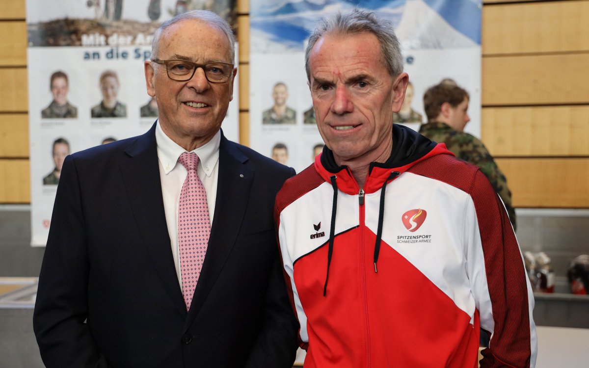 Eine Ikone geht in Pension!👏 Vor über 22 Jahren übernahm der heute 65-jährige Franz Fischer in #Magglingen die Funktion als Mitarbeiter im Projekt Spitzensportförderung der Armee. Wir haben mit ihm über seine Zeit am #BASPO gesprochen: ehsm.admin.ch/de/home.detail…