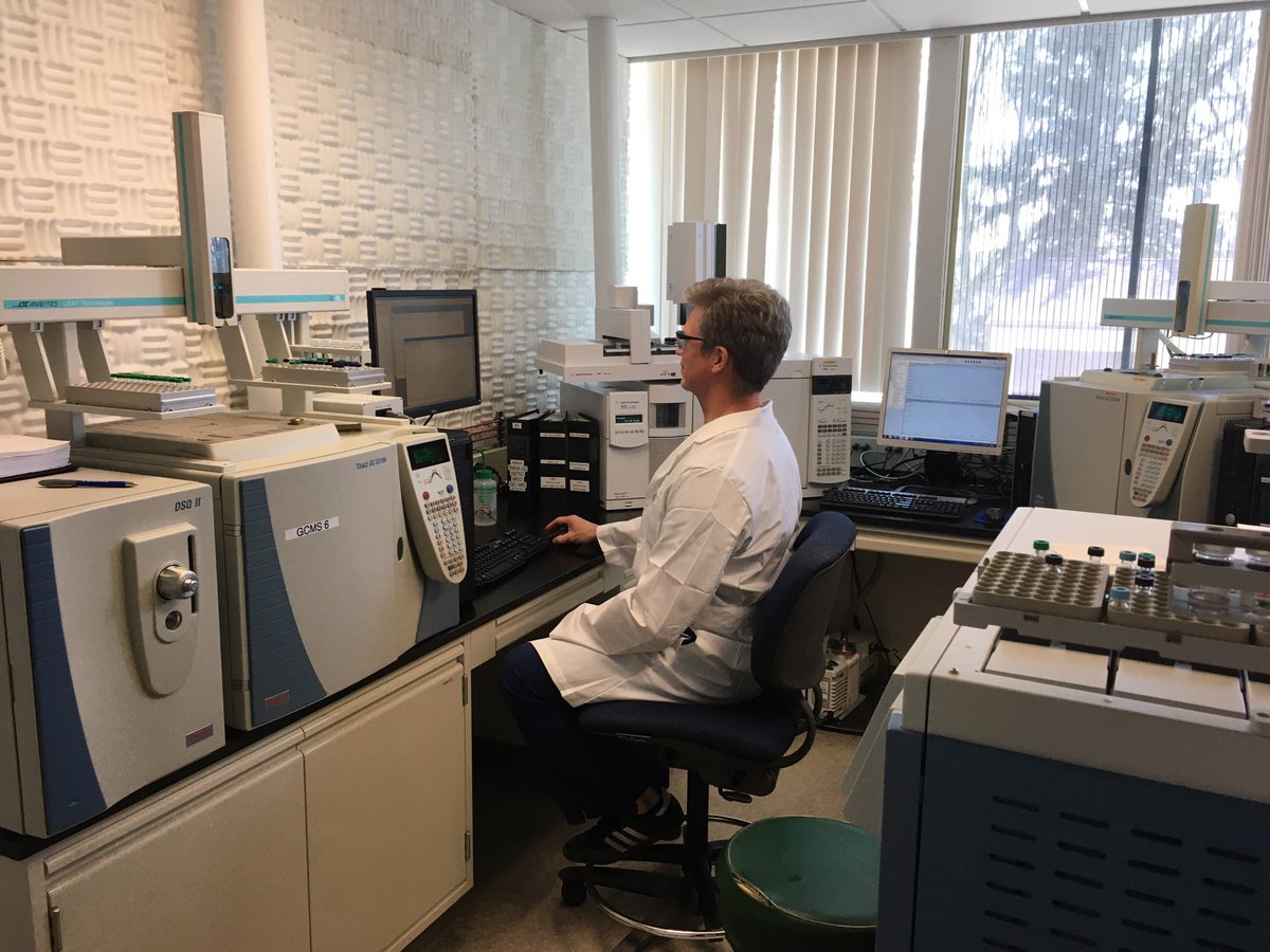 Members of the Michigan State Police continue to  #DoMIpart during the  #COVID19 emergency. Here’s a look at the  #ViewFromMyOffice of Forensic Scientist Sietsema analyzing controlled substances at the MSP Grand Rapids Forensic Science Lab.