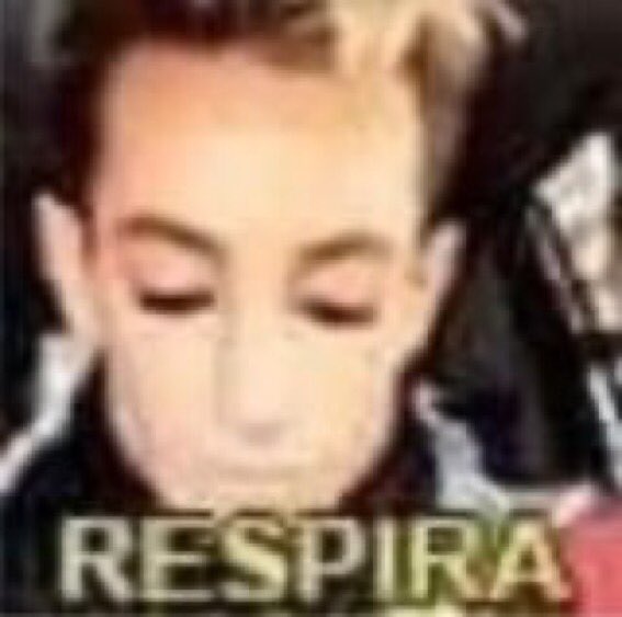 kindnesspunk0's tweet photo. será que vem aí? https://t.co/lm2NeDDFNt